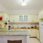 Vila Fredi
